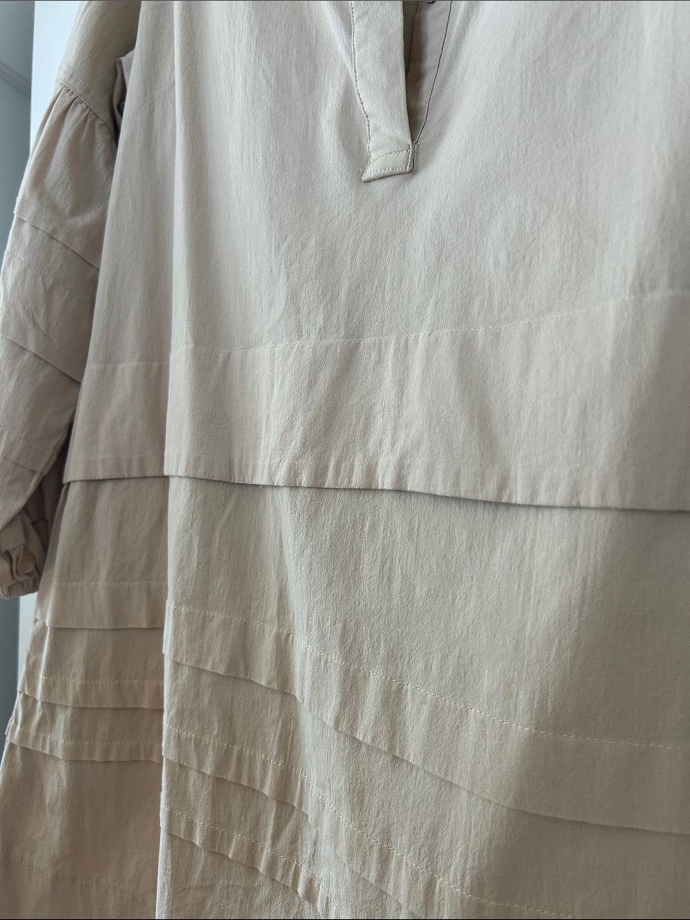 Tuckernuck Pomander Place Chelsea Dress Puff Long Sleeve - Picture 6 of 9